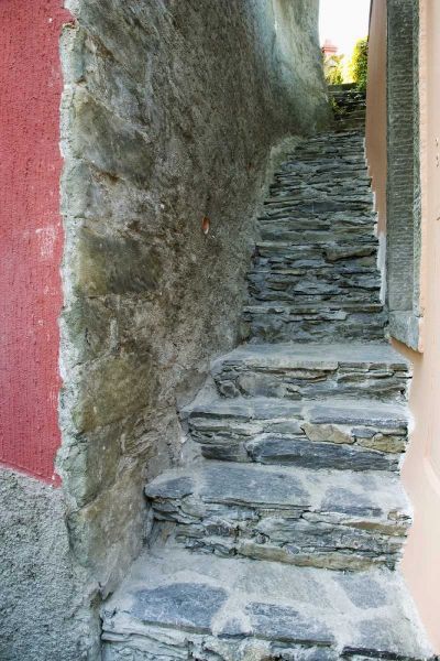 Italy A narrow walkway in Manarola, Cinque Terre
